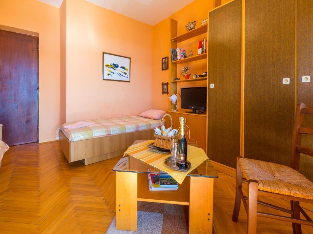 Apartment Mazor ツリクヴェニツァ エクステリア 写真